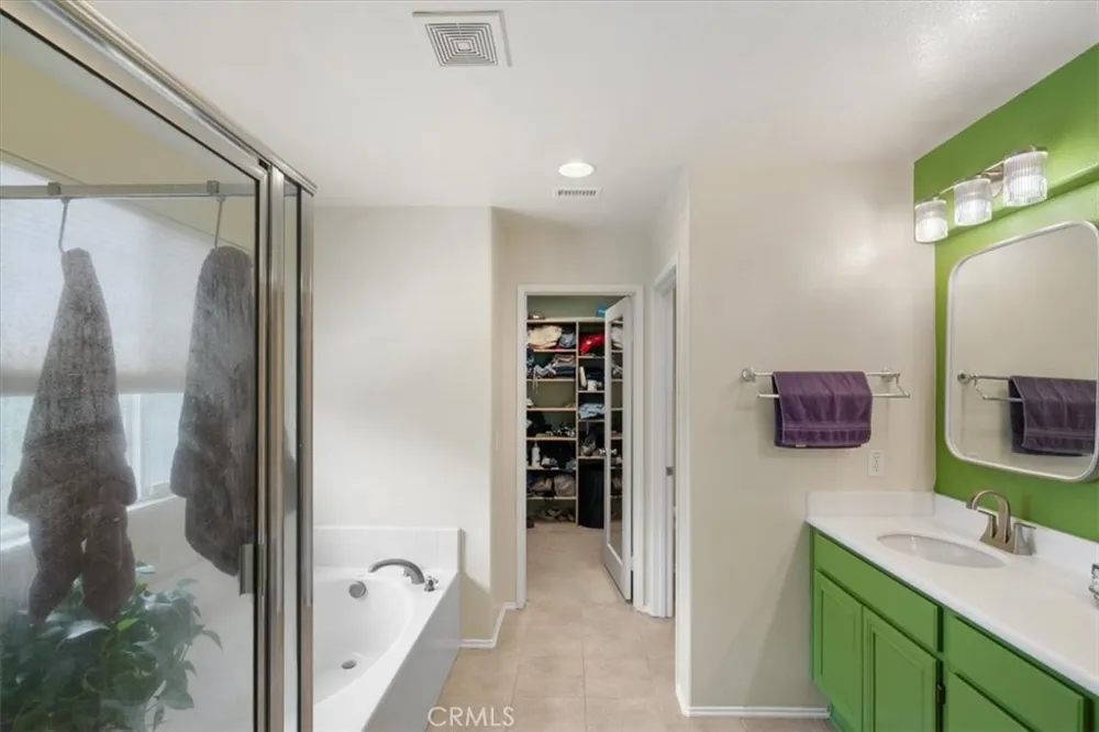 33410 Wallace Yucaipa, CA 92399