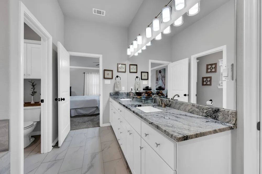 109 Creekside Drive Glen Rose, TX 76043