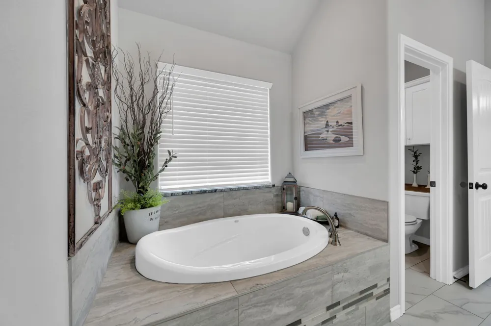 109 Creekside Drive Glen Rose, TX 76043