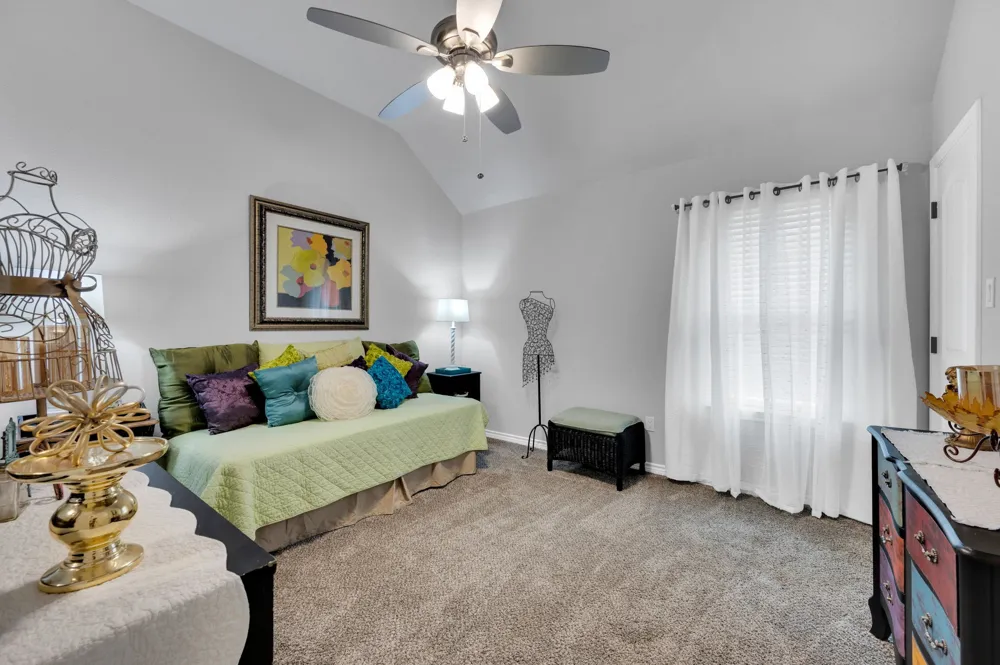 109 Creekside Drive Glen Rose, TX 76043