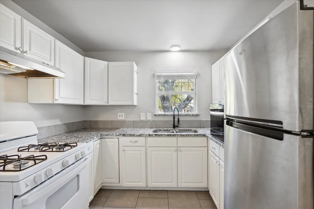 306 Walnut Street Roanoke, TX 76262
