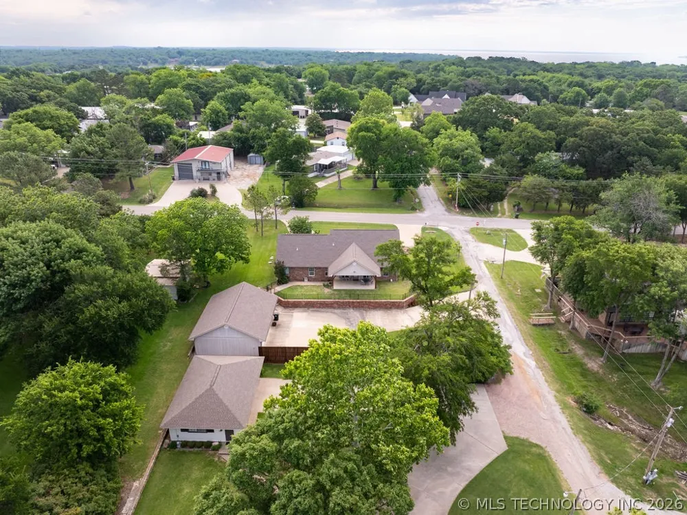 7007 Highway 70B Kingston, OK 73439