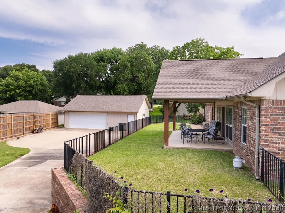 7007 Highway 70B Kingston, OK 73439