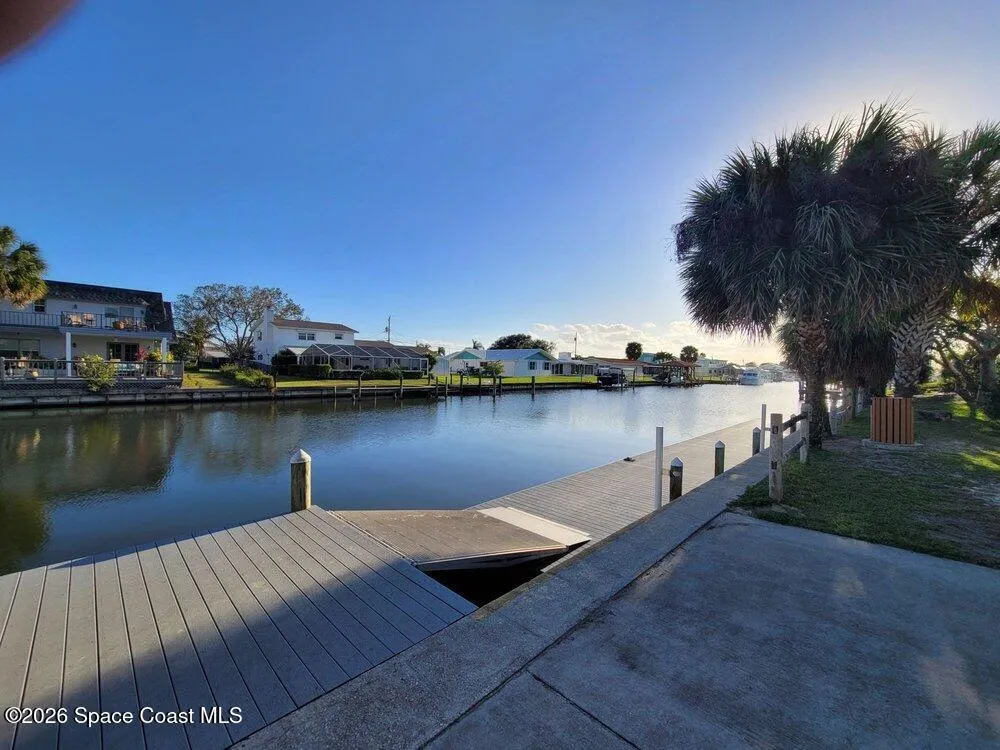 1010 Pine Tree Drive #202 Indian Harbour Beach, FL 32937