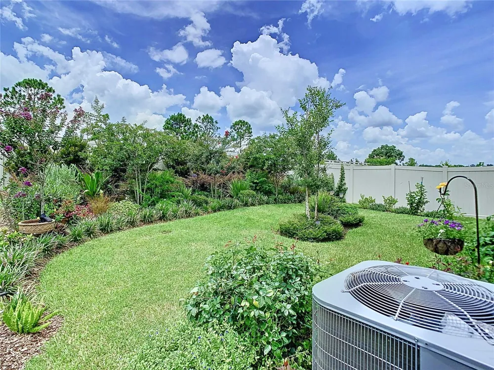 7737 SAIL CLOVER LANE Zephyrhills, FL 33540