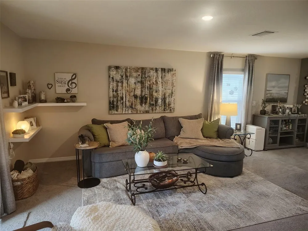 7737 SAIL CLOVER LANE Zephyrhills, FL 33540
