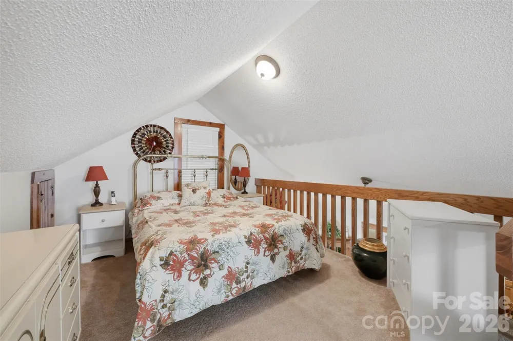 176 + 174 Oak Hollow Road Union Grove, NC 28689