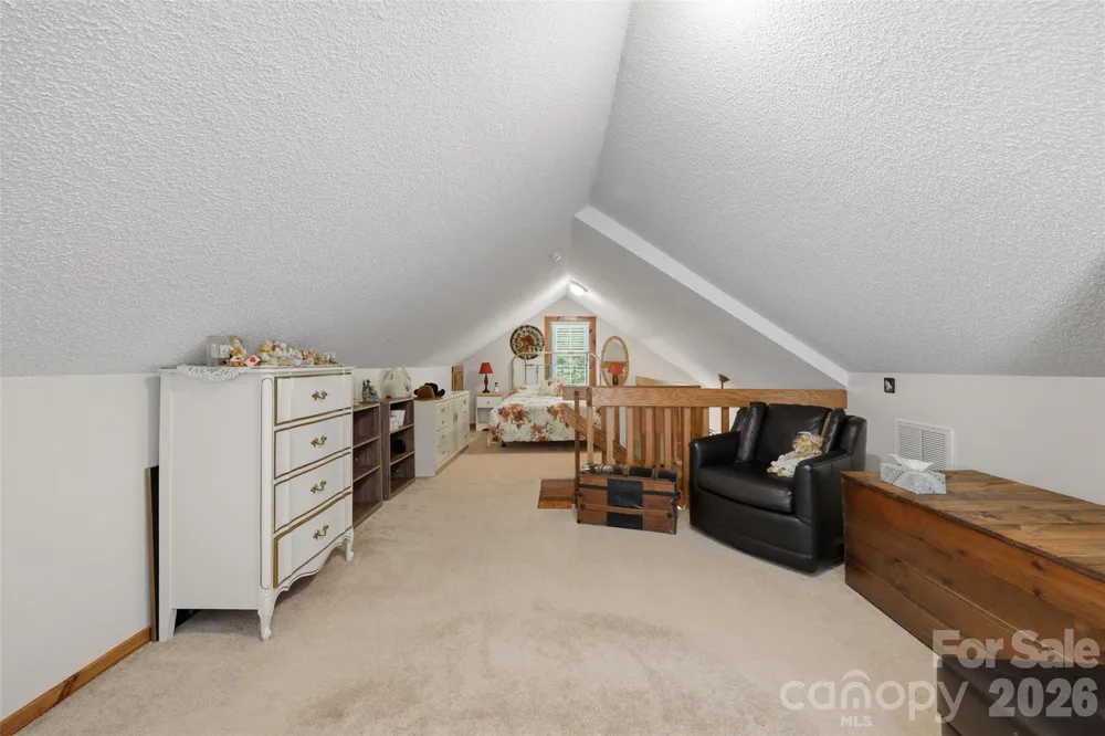 176 + 174 Oak Hollow Road Union Grove, NC 28689