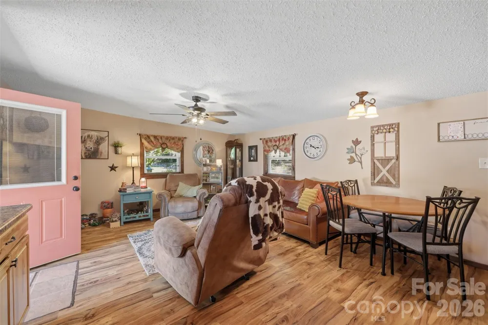 176 + 174 Oak Hollow Road Union Grove, NC 28689