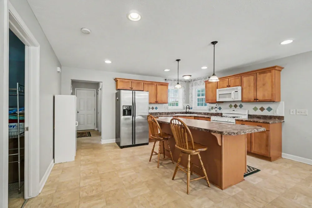 4003 Eastbridge Road Stockbridge Village, MI 49285