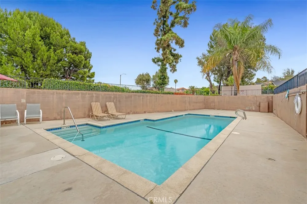 1525 Walnut Leaf Drive #214 Walnut, CA 91789