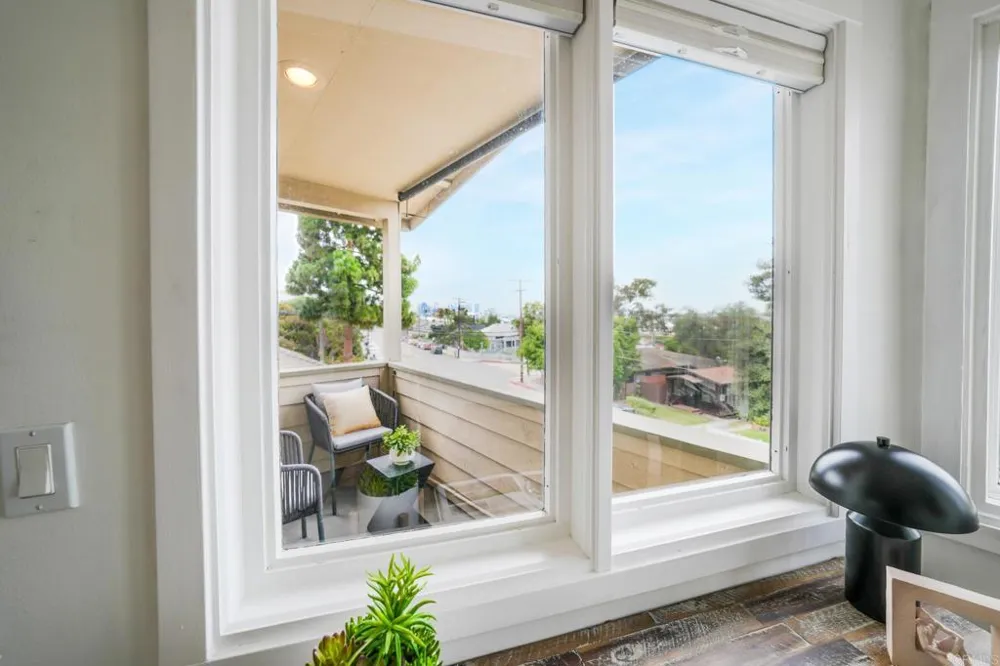 3711 Columbia Street San Diego, CA 92103