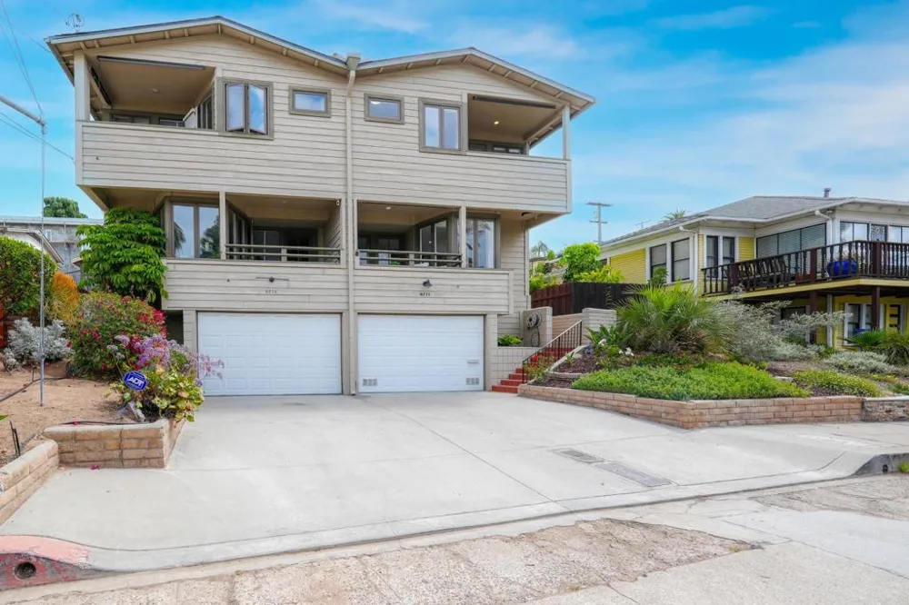 3711 Columbia Street San Diego, CA 92103