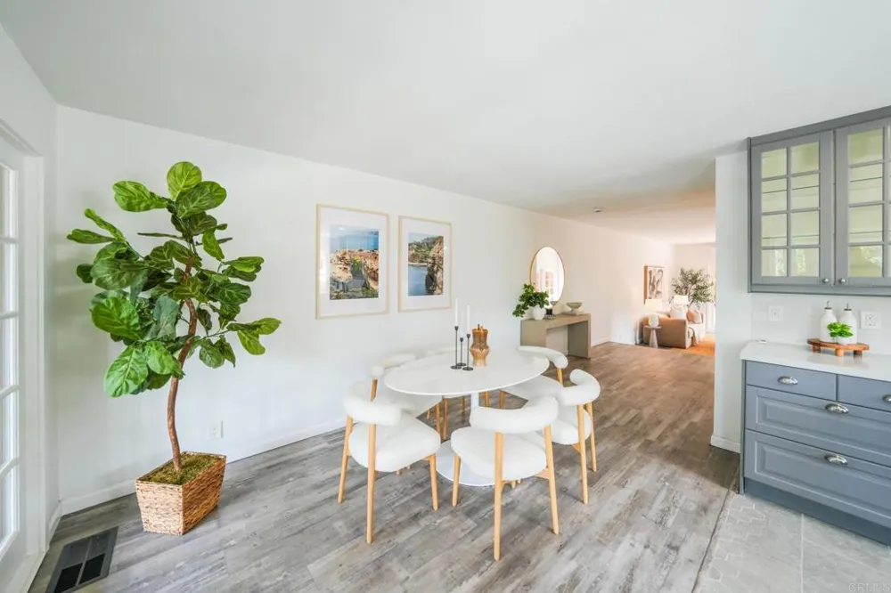 3711 Columbia Street San Diego, CA 92103