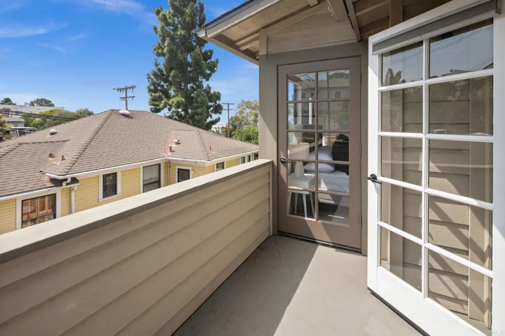 3711 Columbia Street San Diego, CA 92103