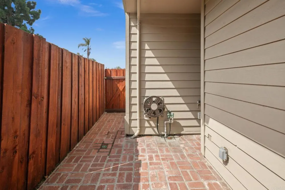 3711 Columbia Street San Diego, CA 92103