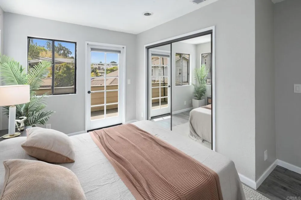 3711 Columbia Street San Diego, CA 92103