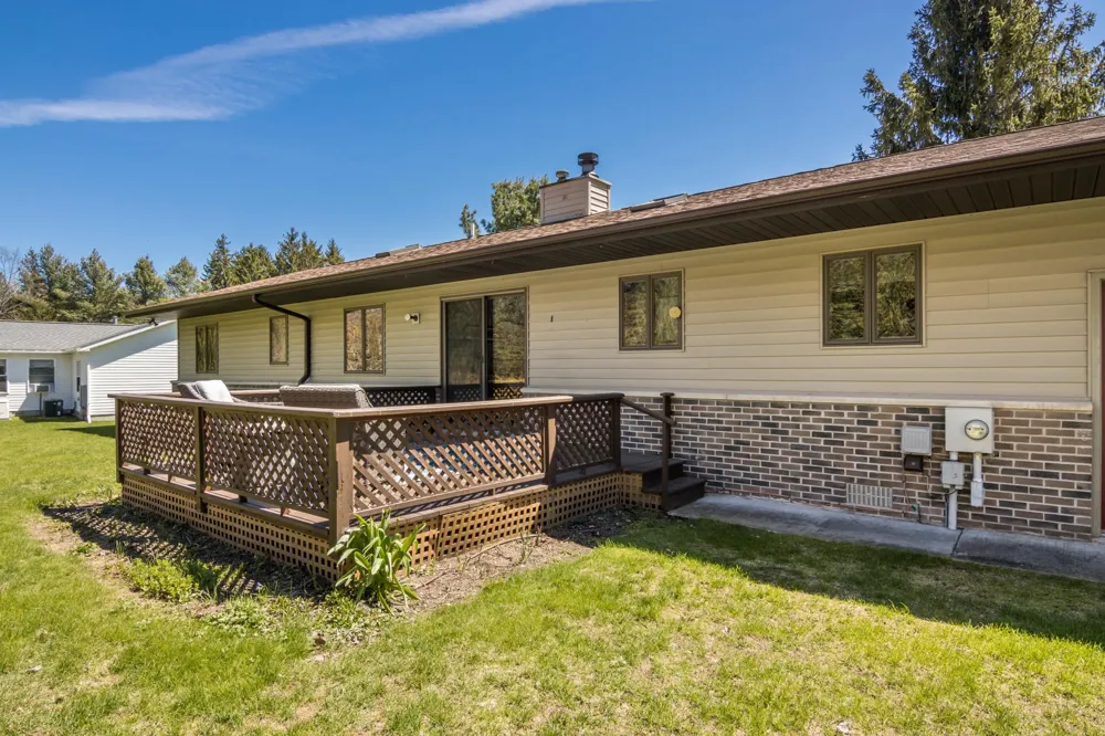 205 E Seventh Street Leelanau Township, MI 49670