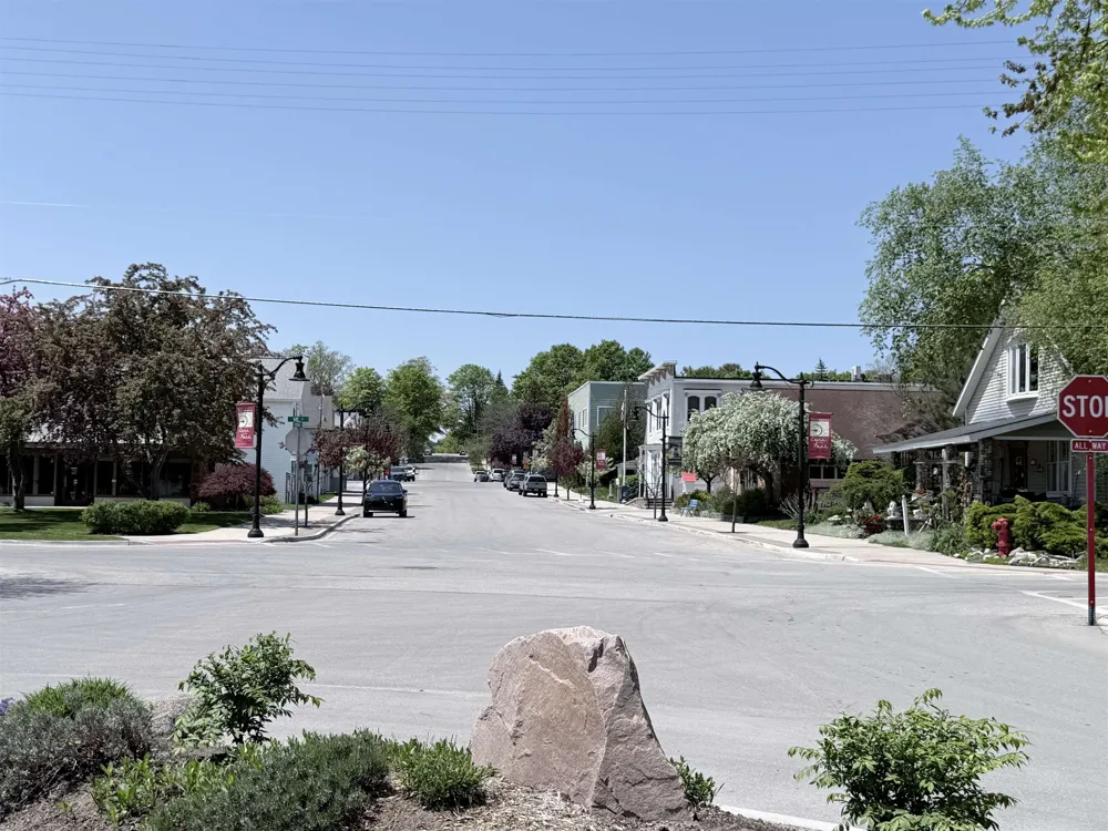 205 E Seventh Street Leelanau Township, MI 49670