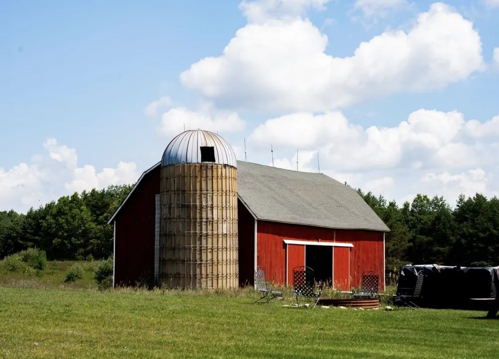 7322 Fryzelka Road Grant Township, MI 49620
