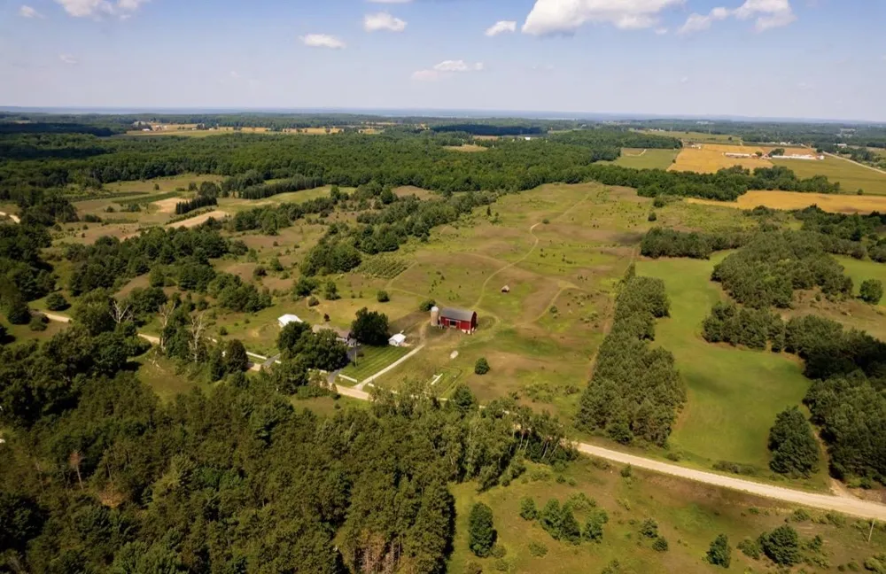 7322 Fryzelka Road Grant Township, MI 49620