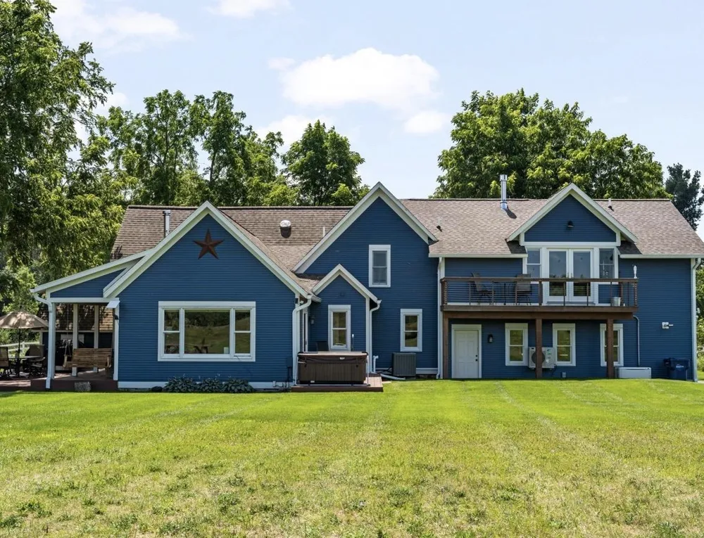 7322 Fryzelka Road Grant Township, MI 49620