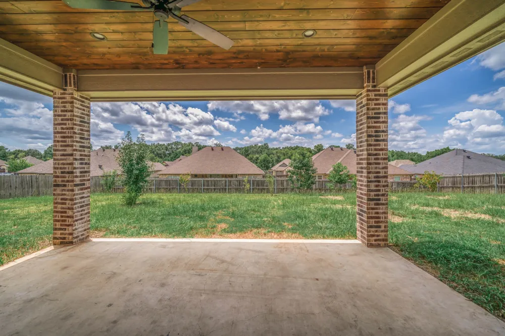 203 New Braunfels Hallsville, TX 75650