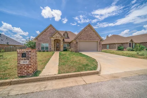 203 New Braunfels
