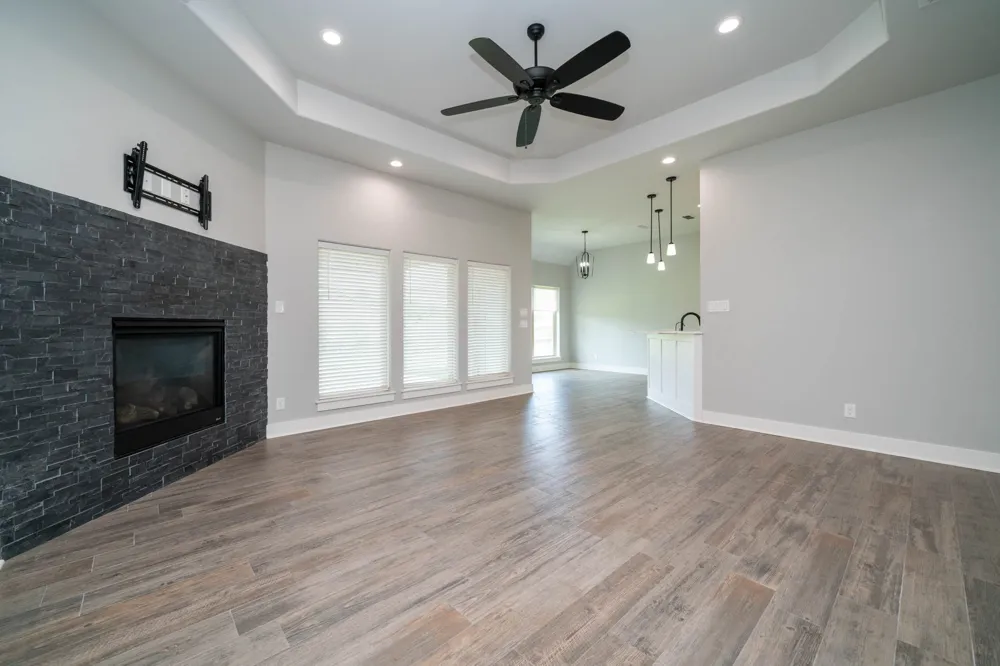 203 New Braunfels Hallsville, TX 75650