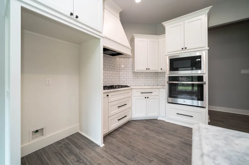 203 New Braunfels Hallsville, TX 75650