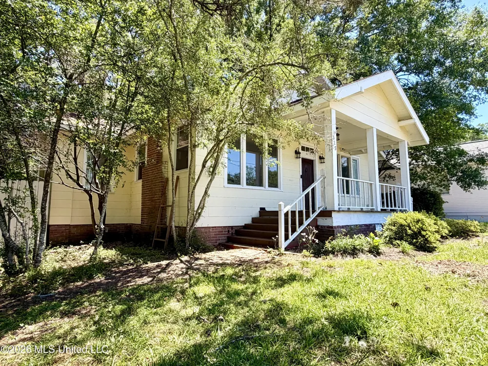 325 S Church Street Brookhaven, MS 39601