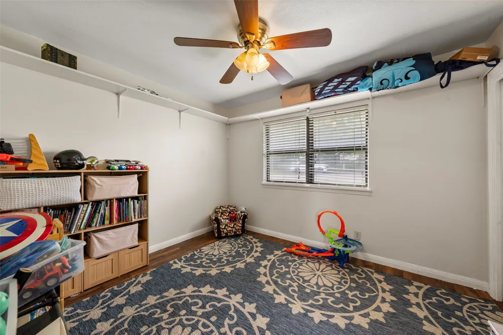 608 W Spring Street West, TX 76691