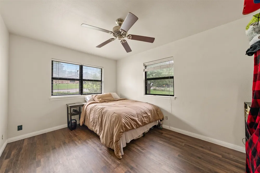 608 W Spring Street West, TX 76691
