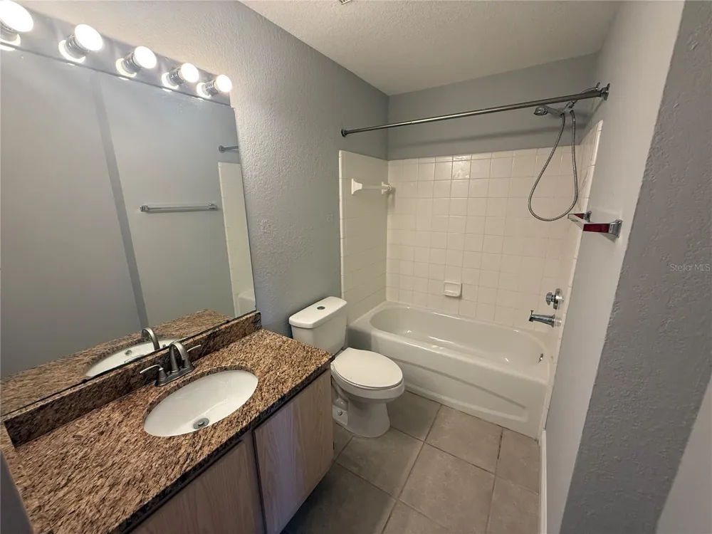 8932 MANOR LOOP #205 Lakewood Ranch, FL 34202