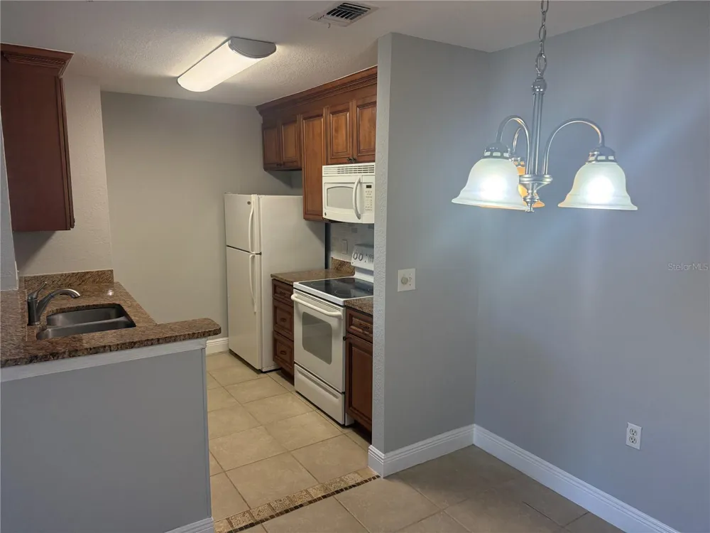 8932 MANOR LOOP #205 Lakewood Ranch, FL 34202