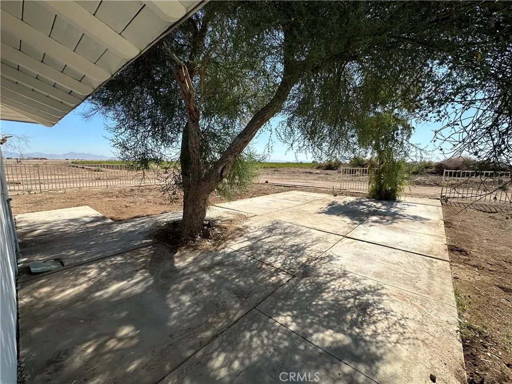 14563 W 14th Avenue Blythe, CA 92225