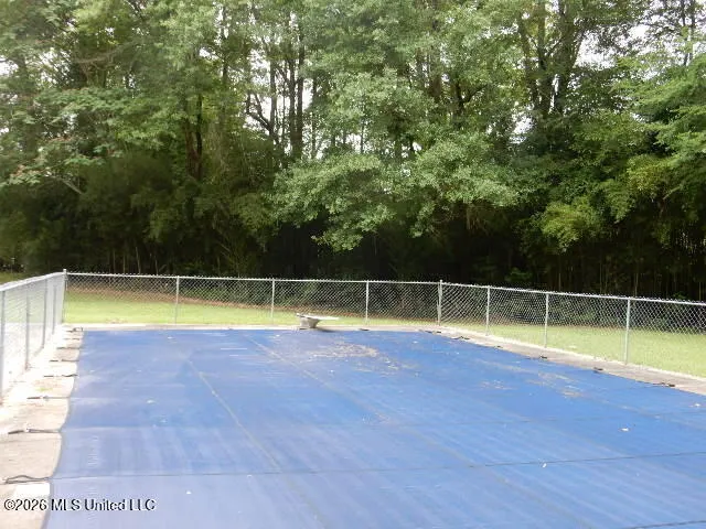 346 Old Foxworth Road Columbia, MS 39429