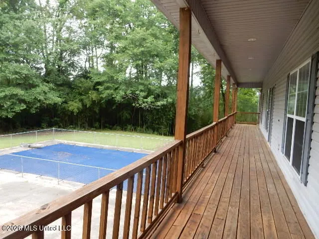 346 Old Foxworth Road Columbia, MS 39429