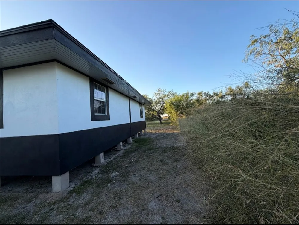 14135 County Road 1144 Sinton, TX 78387