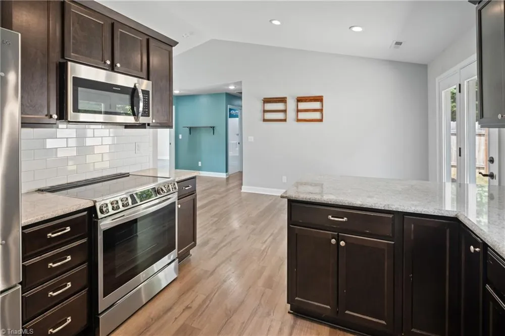 122 Fosstorall Road King, NC 27021