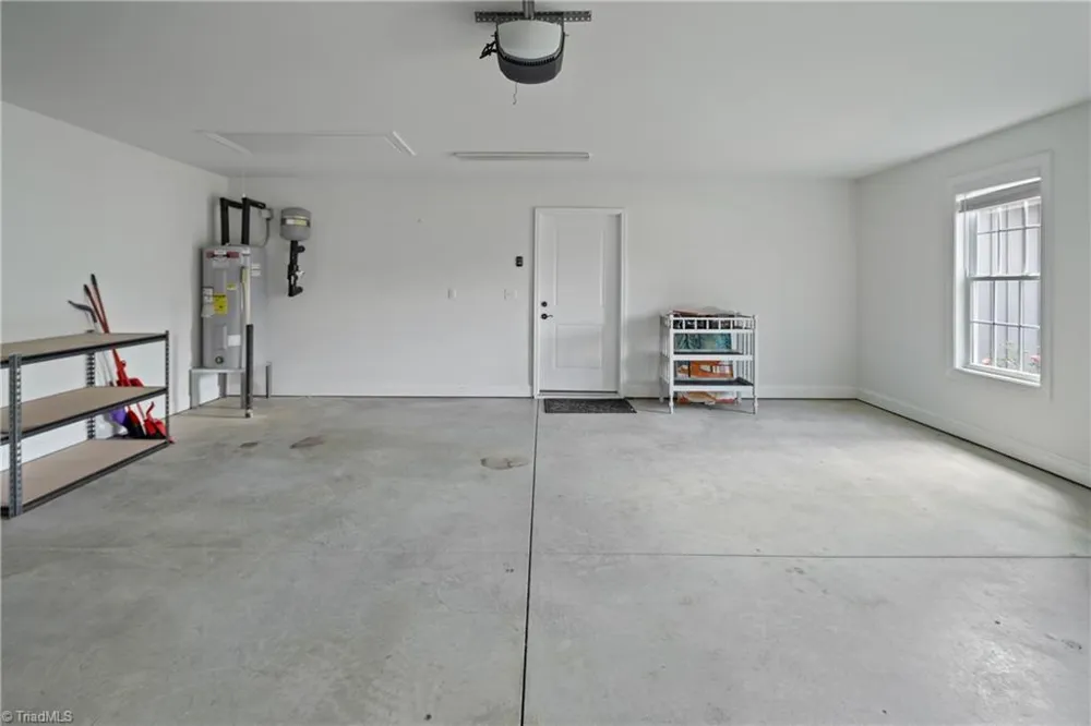122 Fosstorall Road King, NC 27021