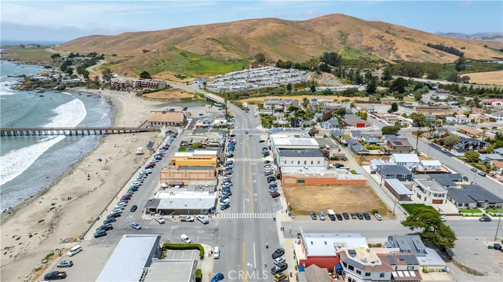 561 Lucerne Cayucos, CA 93430