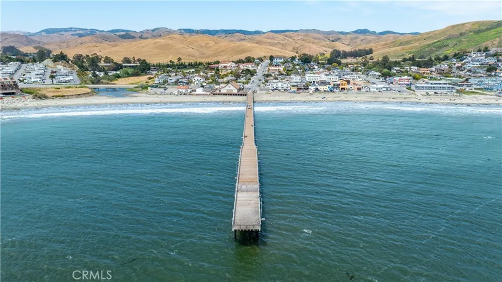 561 Lucerne Cayucos, CA 93430