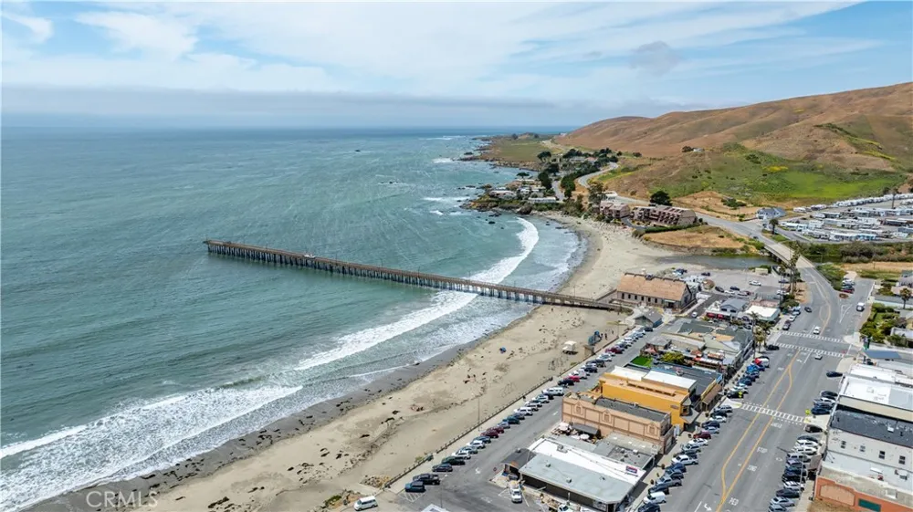 561 Lucerne Cayucos, CA 93430