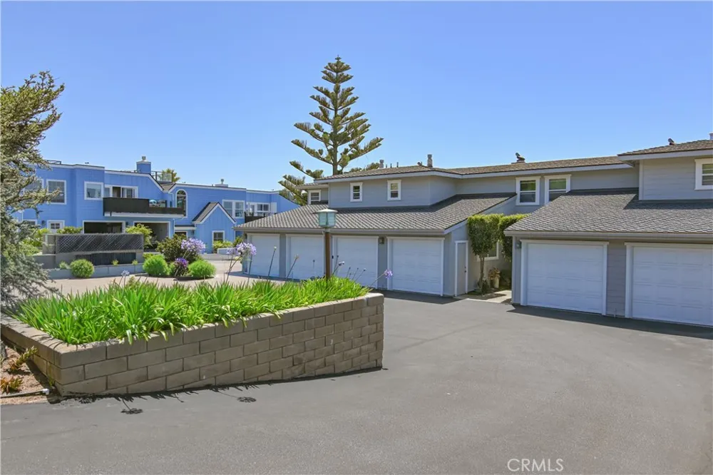 561 Lucerne Cayucos, CA 93430