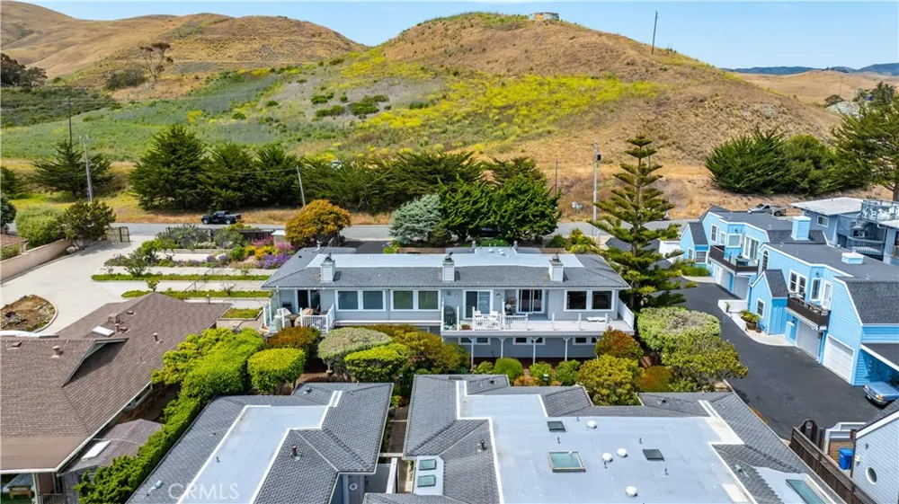 561 Lucerne Cayucos, CA 93430