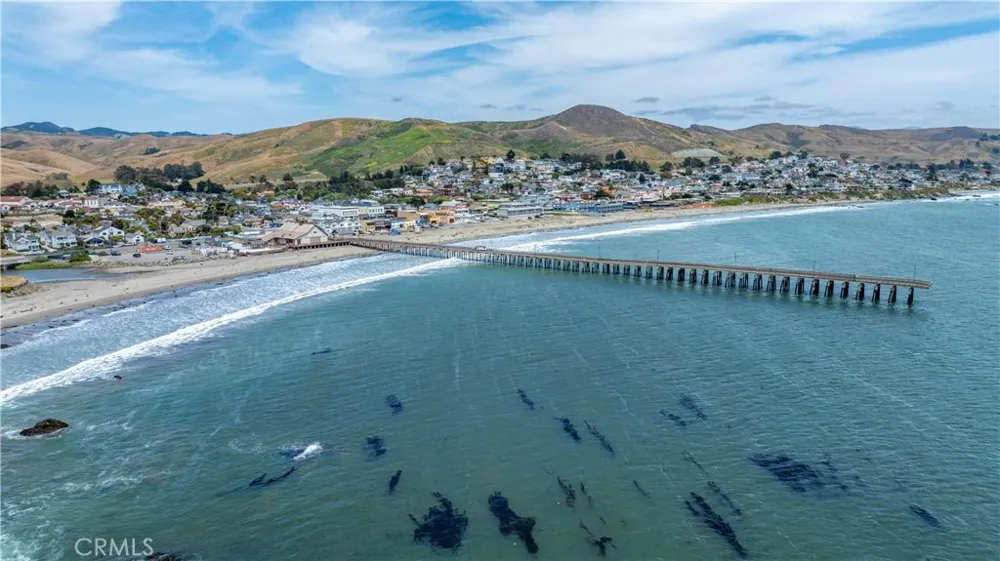 561 Lucerne Cayucos, CA 93430