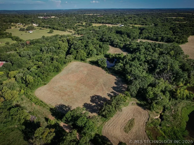 385001 E 1150 ROAD Weleetka, OK 74880