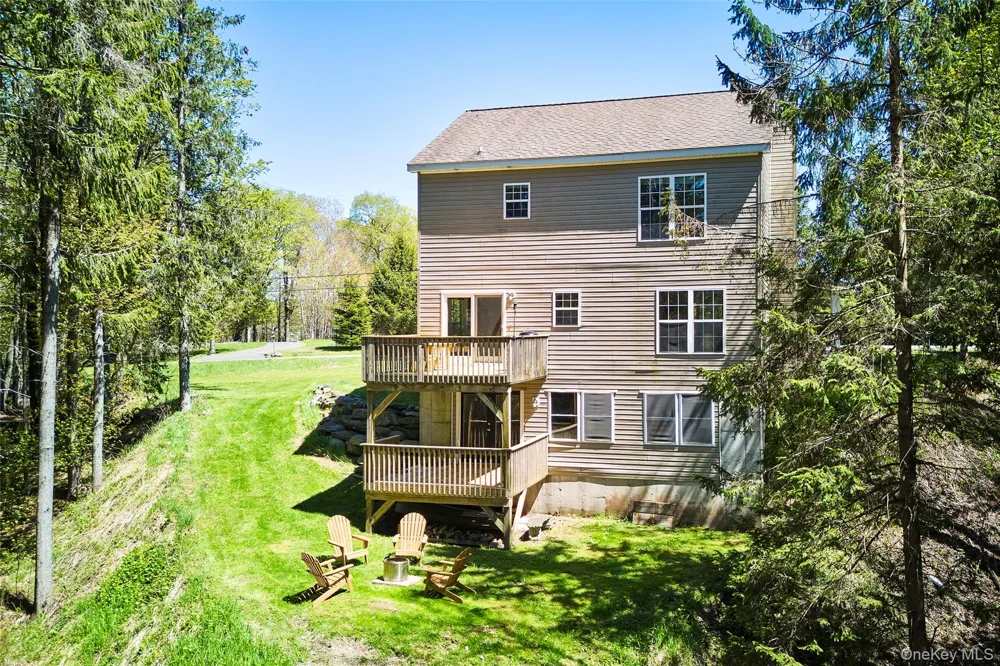 26 Elko Lake Drive Parksville, NY 12768