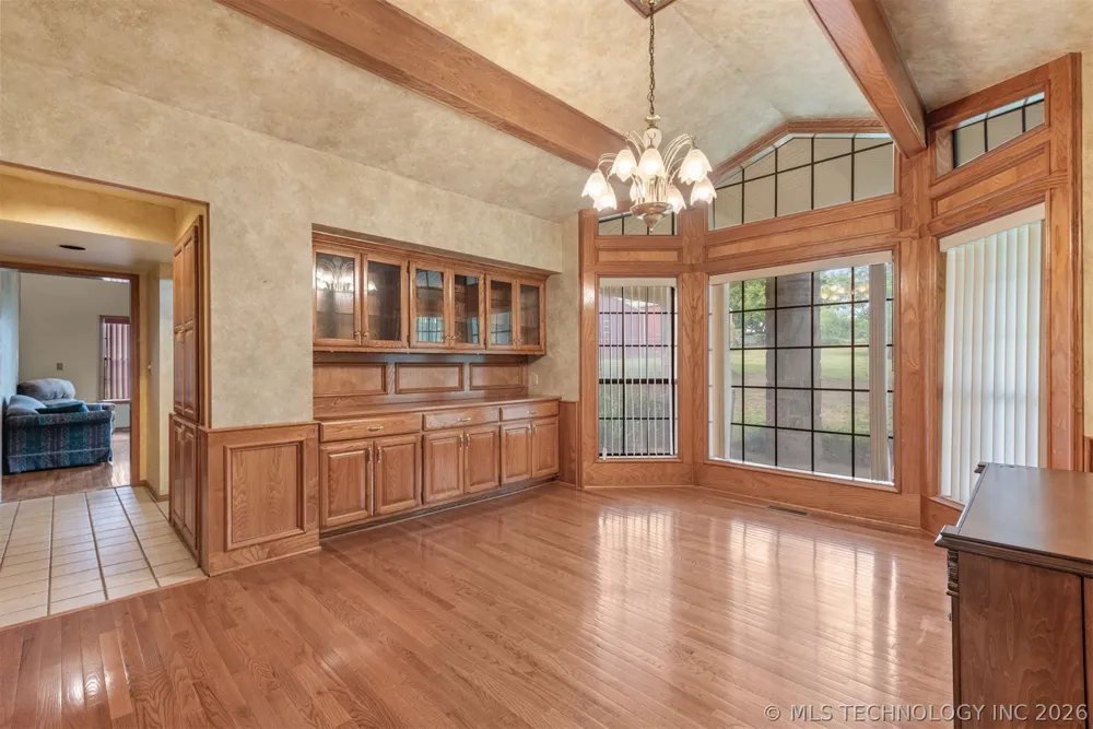 610 177th East Avenue Catoosa, OK 74015